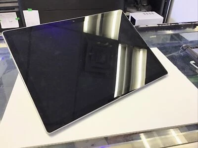 Microsoft Surface Book 2 bateria ruim tela quebrada, para peças que não funcionam - Imagem 1 de 3