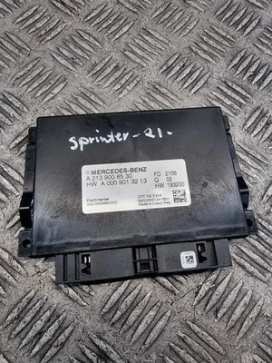 MERCEDES SPRINTER TRANSMISSION CONTROL UNIT A0009013213 W907 PANEL VAN MWB 2021 - Image 1 of 4