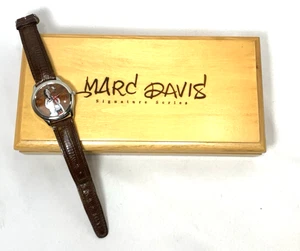Disney Cruella DeVil Watch Marc Davis Japan Leather Band NEW BATTERY Running - Picture 1 of 9