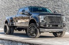 2022 Ford F-450 Limited 4WD Crew Cab 8' Box