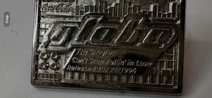 Globe Band Fallin’ In Love KEIKO Komuro Tetsuya Coca-cola Promo Pin 1996 Japan - Picture 1 of 8