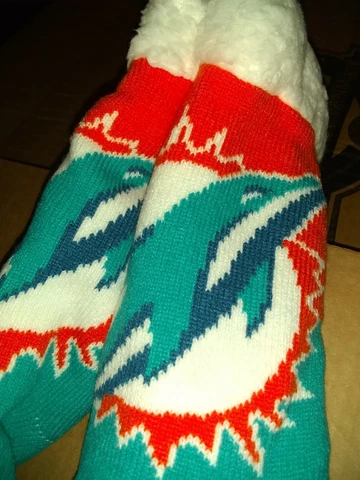 Miami Dolphins Women's Footy Slippers Size 6-10 NFL  Warm Socks NonSlip Cover