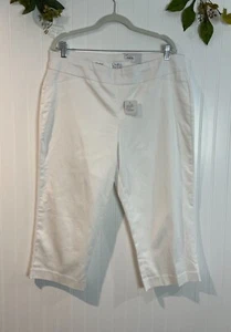 Croft & Barrow Womens Mid Rise Regular Capris White 16 - Picture 1 of 12