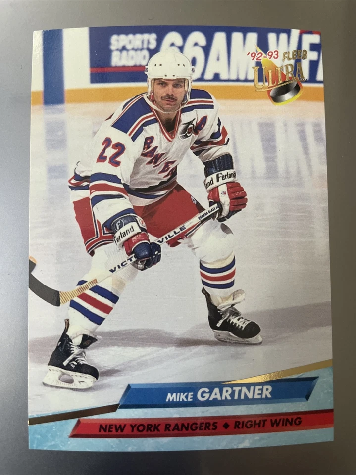 1992-93 Ultra Rangers Hockey Card #135 Mike Gartner - Image 1 of 2