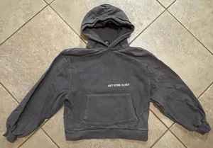 Get Some Sleep Hoodie Everyone I Love Is Here Damen Small grau - Bild 1 von 18