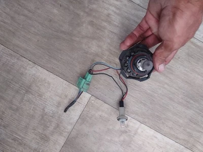 Enchufe de cableado solo 1992-1996 Jaguar XJS OEM faros derecho coleta enchufes  Foto 1 de 4