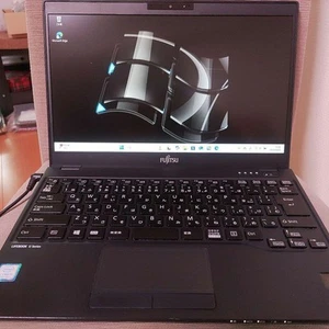 Fujitsu LIFEBOOK U939/B 13.3in i5 8265U 8GB 128GB SSD Win11 Pro Used - Picture 1 of 12
