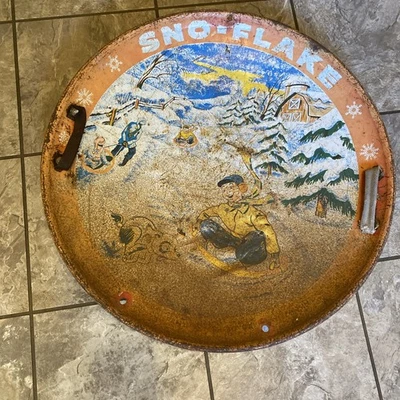 Disco de trenó vintage década de 1950 Sno-Flake trenó metal Garton brinquedo Sheboygan WI 26" - Imagem 1 de 4