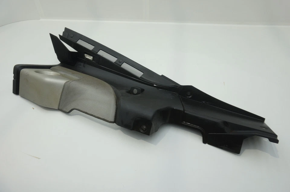 Rear Right Passenger Side Engine Compartment Trim Cover 420863082 Audi R8 08-15 - Image 1 of 4