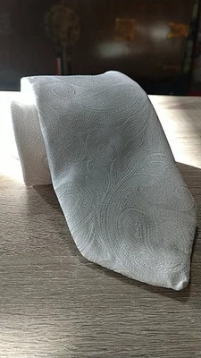 Donald Trump Signature Collection Hombre Corbata Paisley Blanca Foto 1 de 4