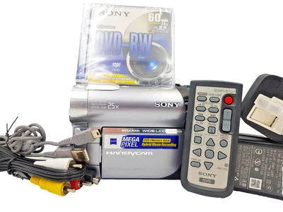 Sony DCR-DVD310E DVD-RW/+RW/-R/+R Hybrid Handycam Digital Video Camera Recorder - Image 1 of 4