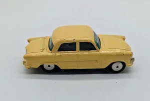 Corgi Toys Standard Vanguard Yellow Made In Gt Britain Vintage - Picture 1 of 10