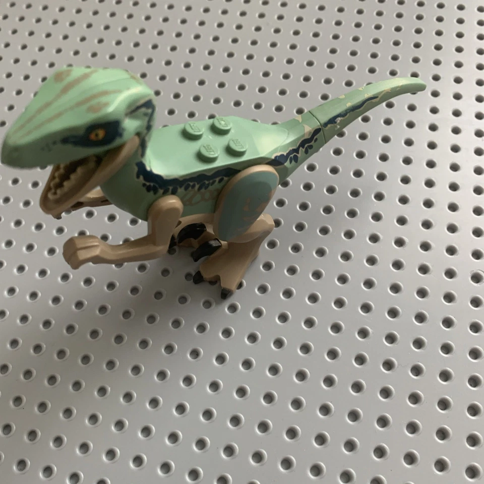 Lego Jurassic World Dinosaur Velociraptor raptor09 #75930/75928 - Image 1 of 4