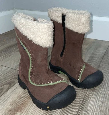 Keen Dry Dual Climate rubber Toddler Boots Size-Size 9 - Image 1 of 4