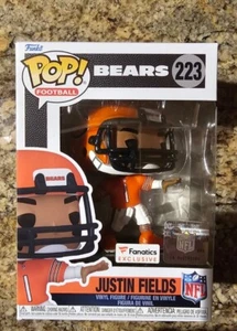 Funko POP! NFL: Justin Fields #223 Chicago Bears Fanatics  Exclusive  - Picture 1 of 2