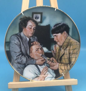 1994 FRANKLIN MINT THREE STOOGES PLATE LTD ED PORCELLANA Yanks for the Memories - Foto 1 di 3