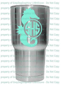 Individueller Seepferdchen Yeti Größe Monogramm Aufkleber Ihre Initialen 3 Buchstaben Sticker Meer - Bild 1 von 21