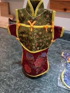 4 Vintage kimono wine bottle covers - Picture 1 of 5