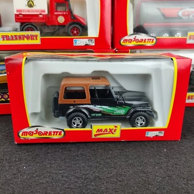 MAJORETTE AUTO MAXI JEEP OF ROAD 4X4 NERO 3010/3020 IN SCATOLA - Immagine 1 di 4