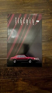 1990 Lincoln Mark VII Brochure - Picture 1 of 5