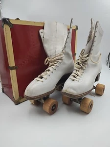 Vintage Betty Lytle By Hyde Chicago Roller Skates Wooden Wheels  Size 6 Mid Calf - Picture 1 of 15