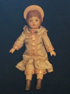 Pamela Phillips 6" Victorian Porcelain Doll Bonnet Boots Pamela Philip's 1996 - Bild 1 von 8