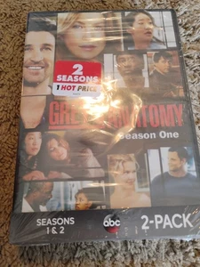 Grey's Anatomy: Season 1 and Season 2 (DVD) - Foto 1 di 4