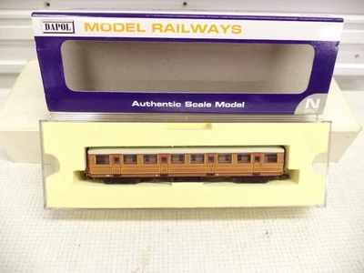 Dapol NC-044C N-Gauge LNER Teak Gresley 1-й класс 52401 - Изображение 1 из 2