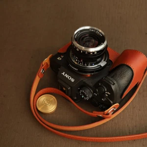 Leather Camera Bag Case Cover Grip for Sony A7R5 A7R4 A7M4 A7R4 A9 A7M3 A7C A7S3 - Picture 1 of 21