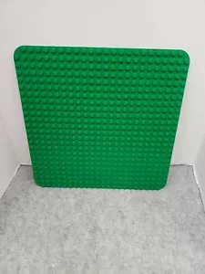 LEGO Duplo Large Green Base Plate Board 15" x 15" 24 x 24 Pegs Studs - Picture 1 of 1