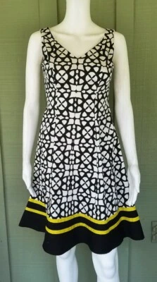 Vestido JONES NEW YORK Negro Blanco Ajuste N Acampanado 4P Foto 1 de 4