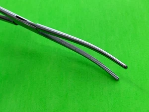 Codman Surgical Pean Thoracic Forceps Curved - Picture 1 of 4