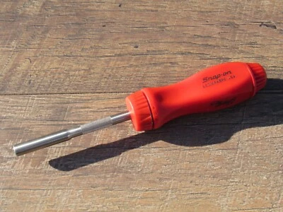 RARO DESTORNILLADOR DE TRINQUETE CON MANGO ROJO DALE WNHART #3 SSDMR4BRE A PRESIÓN CON BROCAS Foto 1 de 4