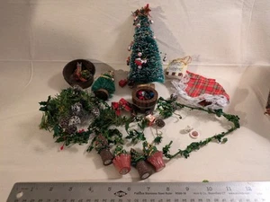 1/12 Scale Dollhouse Christmas LOT Tree Holly Decor Holiday - Picture 1 of 11