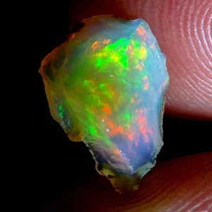 Ethiopian Opal 02.75 Cts. NATURAL Jumbo Welo Fire OPAL ROUGH Rare Gemstone - Picture 1 of 4