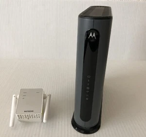 Motorola MG7540 Modem Router Combo Plus Netgear WiFi Extender - Picture 1 of 6