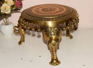 Rund Chowki Mit Elefant Stumpen, Glocke Messing Pooja Für Heim Tempel MK19 - Picture 1 of 12