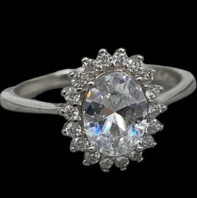 Anello da donna in argento 925 ovale elegante Misura 16 puntoluce Luxury vistoso - Immagine 1 di 4