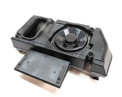 Range Rover Sport (L494) 2016 sistema de sonido de audio estéreo subwoofer Foto 1 de 4