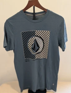 Volcom Stone Center for Advancement of Mass Confusion Graphic T-Shirt Sz S EUC - Picture 1 of 13