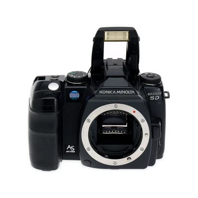 Minolta Maxxum 5D 6MP Autofocus Digital SLR Camera Body 2186-301 - Image 1 of 4