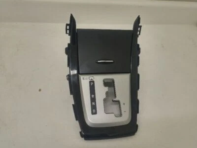 ELANTRA   2011 Glove Box 118831 Foto 1 de 4