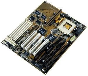GIGABYTE GA-586ATV REV.1A SOCKET 7 4x SIMM 4x ISA 4x PCI - Bild 1 von 2
