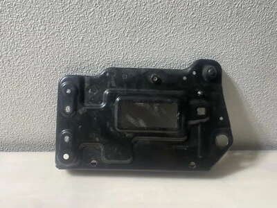 2014-2018 MERCEDES BENZ CLA250 W117 BATTERY TRAY MOUNT BRACKET PLATE SUPPORT OEM - Image 1 of 4