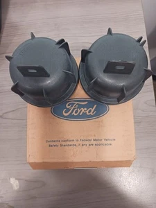 XS4Z13K046AA - COVER - BULB - Ford - Picture 1 of 1