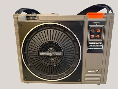 Reproductor portátil de 8 pistas GE General Electric modelo 3-5505D ver video como está Foto 1 de 4