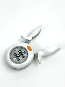Punzón de papel portátil para álbumes de recortes Fiskars Crafts Puzzle Pieza - Imagen 1 de 3