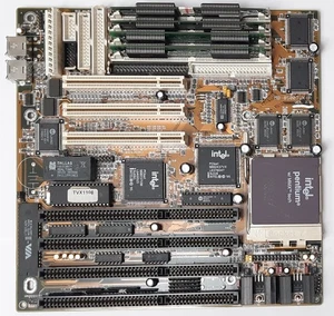 Biostar MB-8500TVX-A Sockel 7 ISA retro Mainboard + Pentium MMX 166MHz + 32MB - Bild 1 von 3
