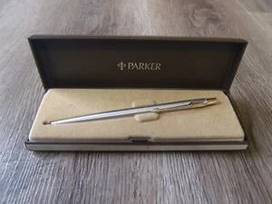 COLLECTIBLE PARKER BALL POINT PEN IN BROWN CASE - Picture 1 of 3