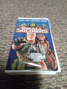 Small Soldiers Vhs Tape Dreamworks 1999 Soldier - Picture 1 of 4